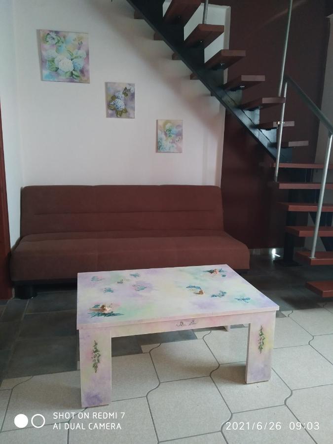 Апартаменти Country Art Studio Alkyoni Коккінон-Нерон Екстер'єр фото